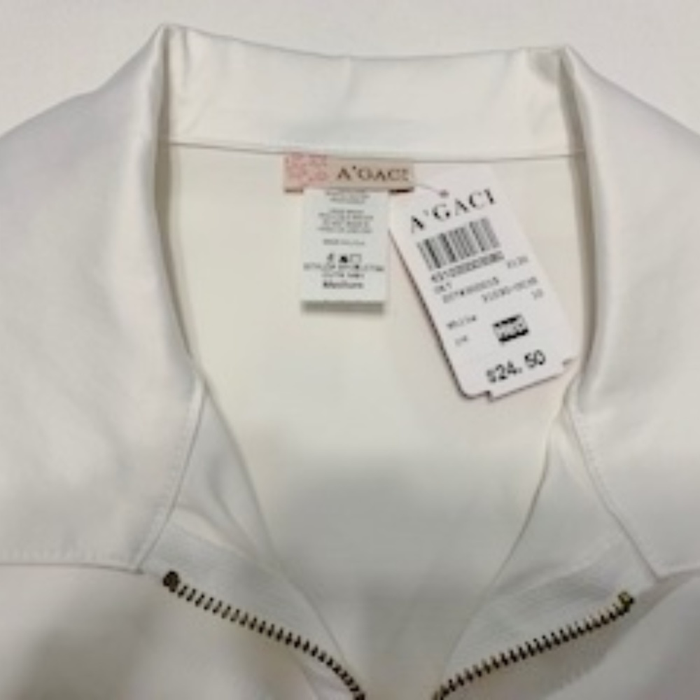 A'gaci women's short sleeve white cropped jacket